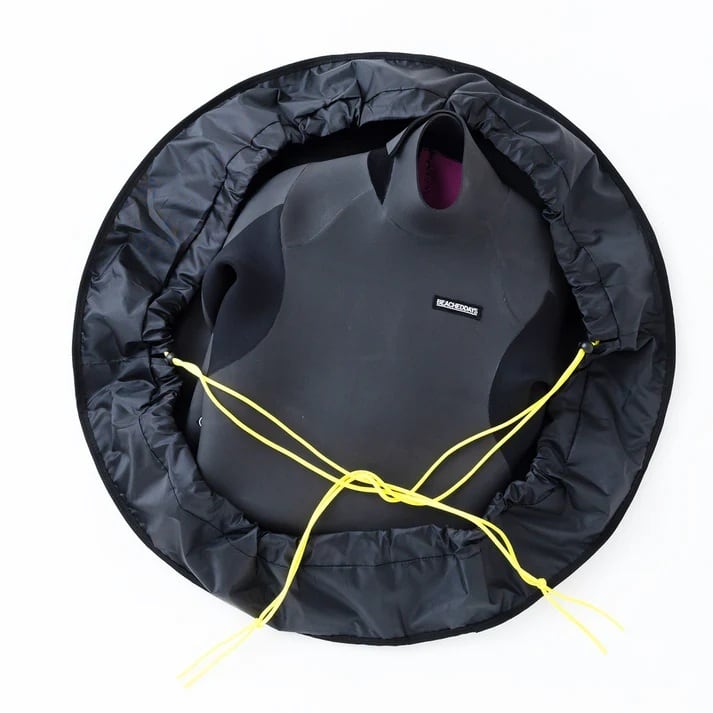 BEACHED DAYS SURF MAT BLACK