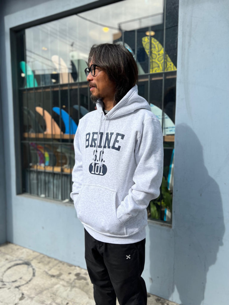 ブライン　サーフショップ　サーフクラブ　東京　brine surf shop hoodie 
