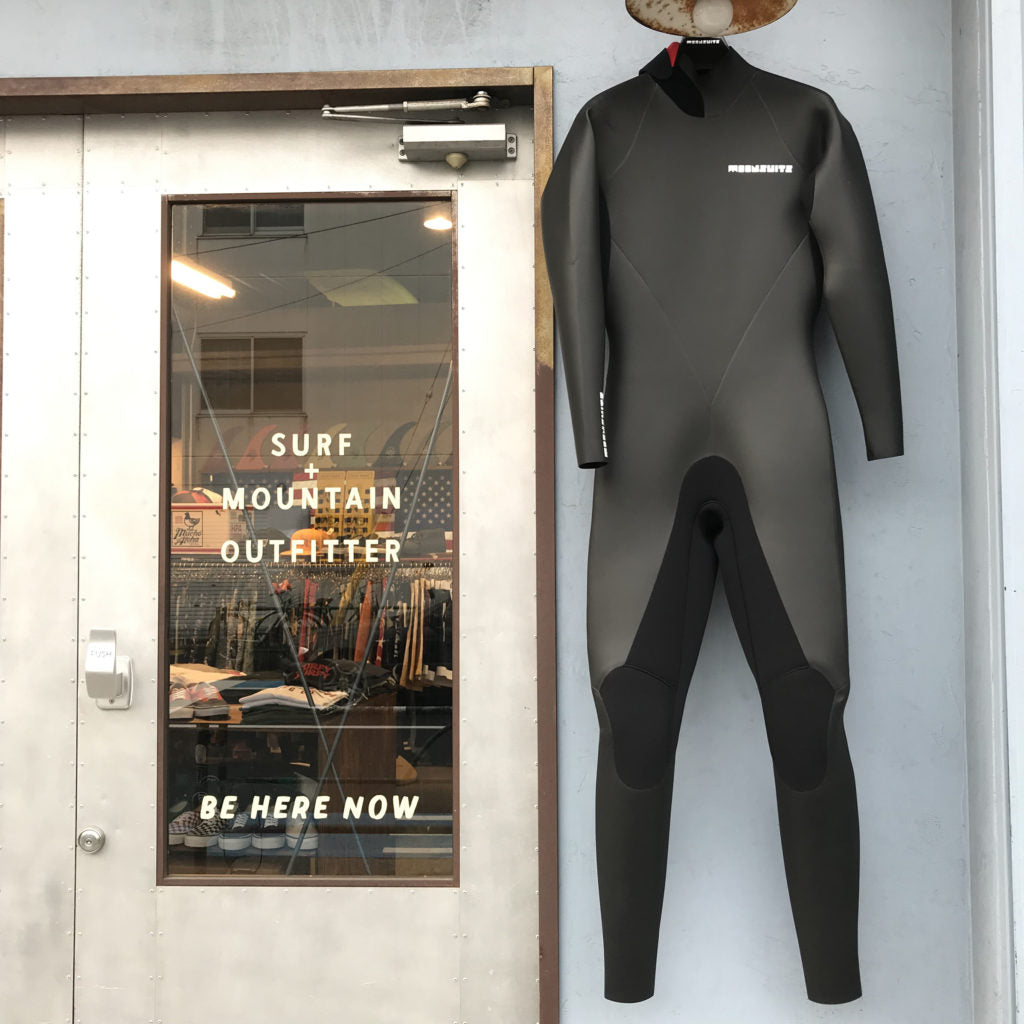MOON WETSUITS in stock !