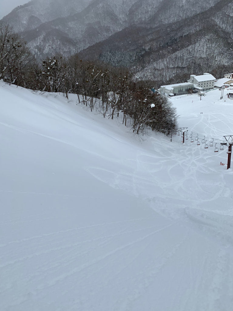 BRINE SNOWSURF CLUB 20-21 初滑り！