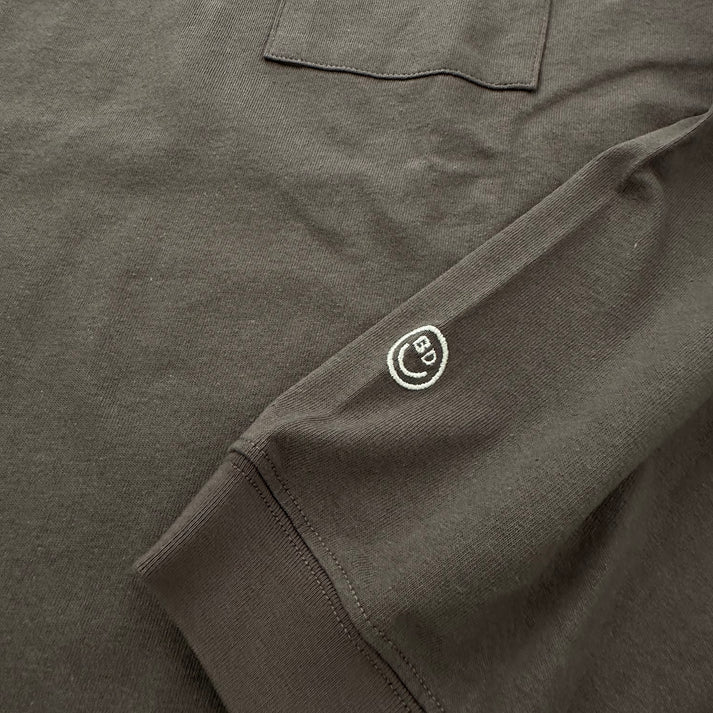 BEACHED DAYS ビーチドデイズ /ベーシック ポケット L/S Tee